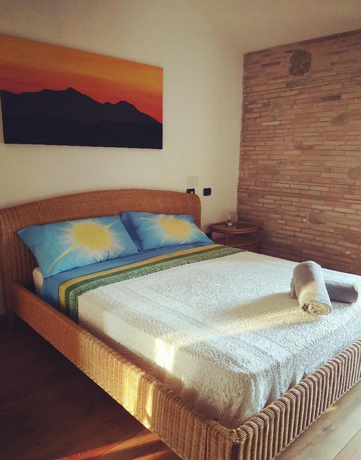 Casale Del Sole Bed and Breakfast Cepagatti Buitenkant foto