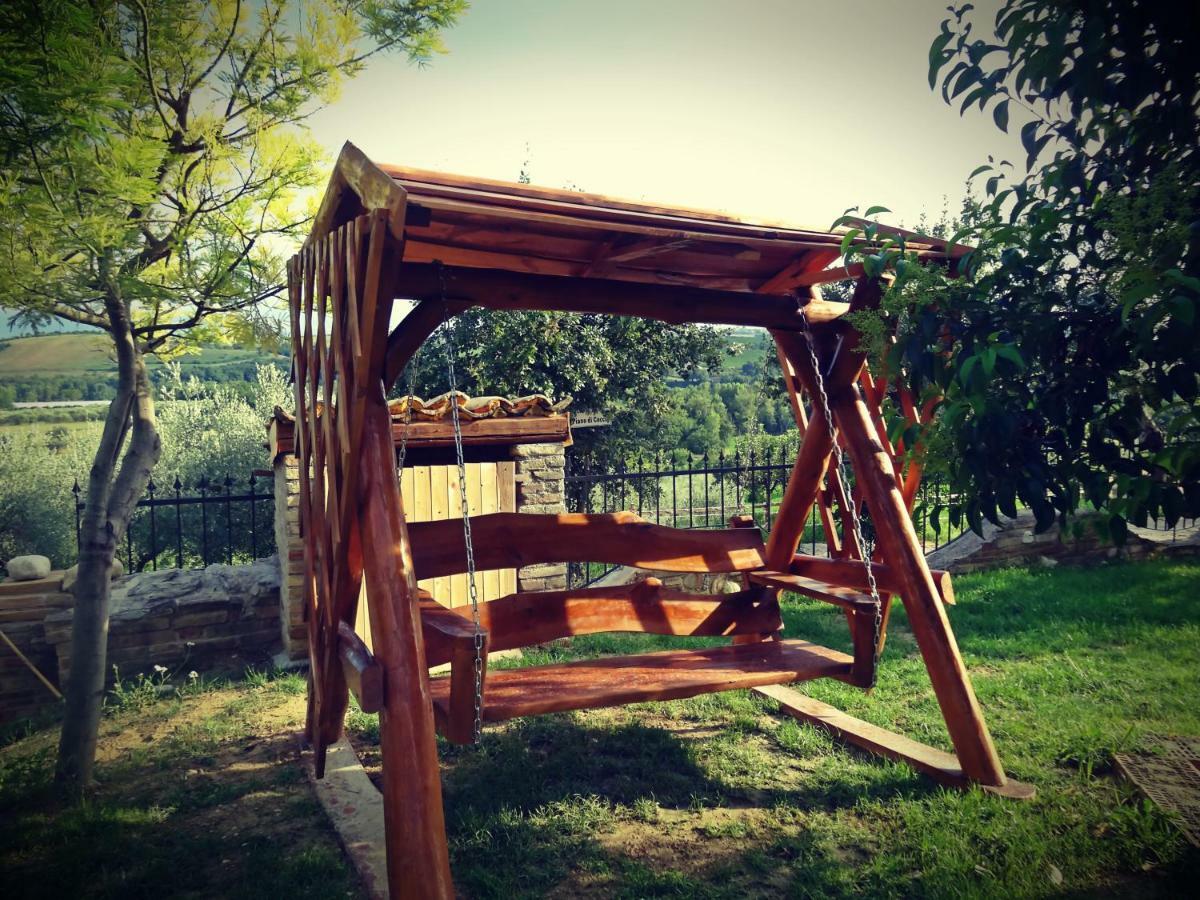 Casale Del Sole Bed and Breakfast Cepagatti Buitenkant foto
