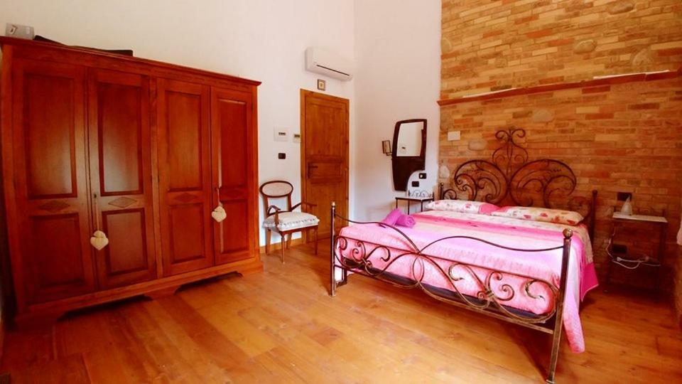 Casale Del Sole Bed and Breakfast Cepagatti Buitenkant foto
