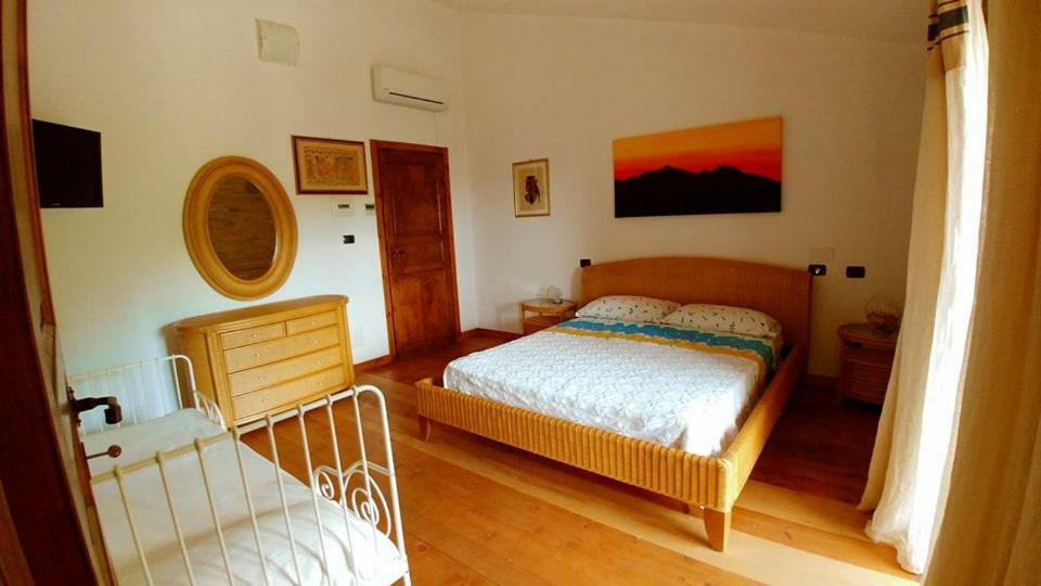 Casale Del Sole Bed and Breakfast Cepagatti Buitenkant foto