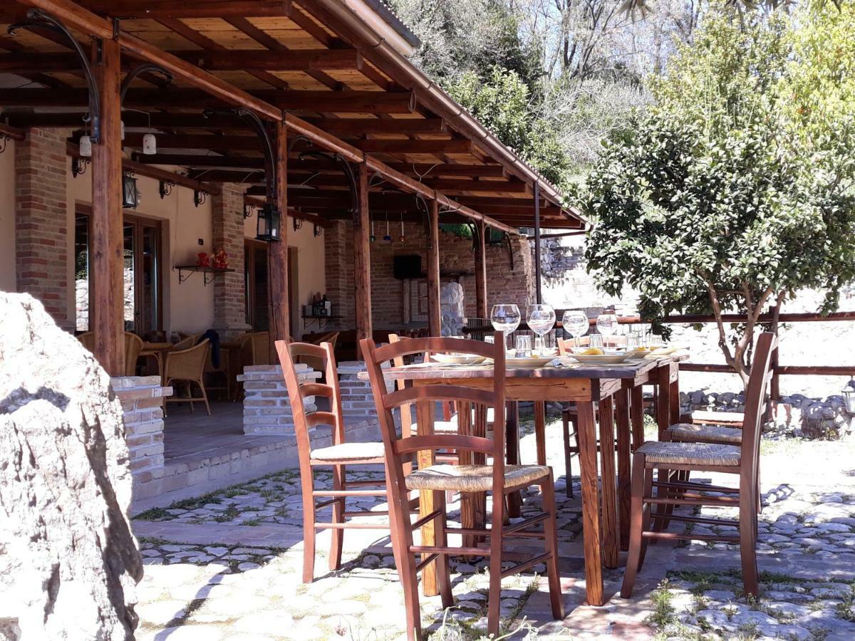 Casale Del Sole Bed and Breakfast Cepagatti Buitenkant foto